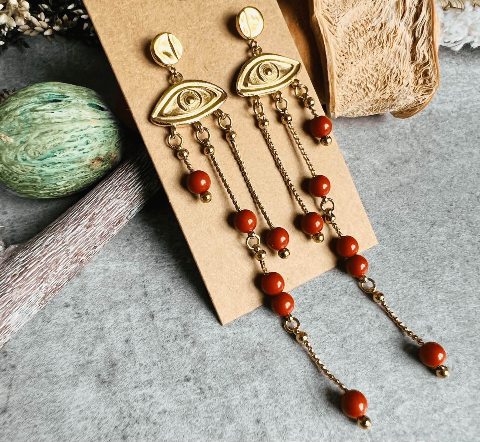 Boucles d’oreilles OSIRIS inspiration égyptienne perles rouille