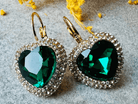 Boucles d’oreilles RONNIE cœurs émeraude strass crochets dormeuses