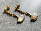 Boucles d’oreilles LINA feuilles ginkgo nacrées et diamantées