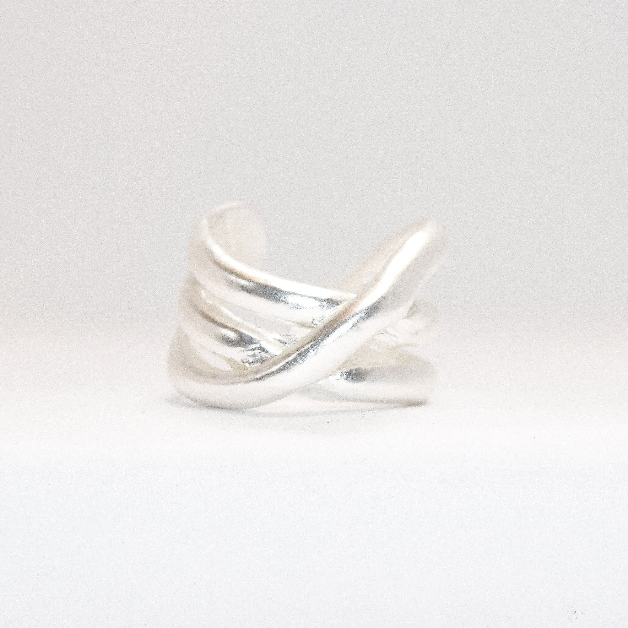 Overlap stripes ring - Karine Sultan