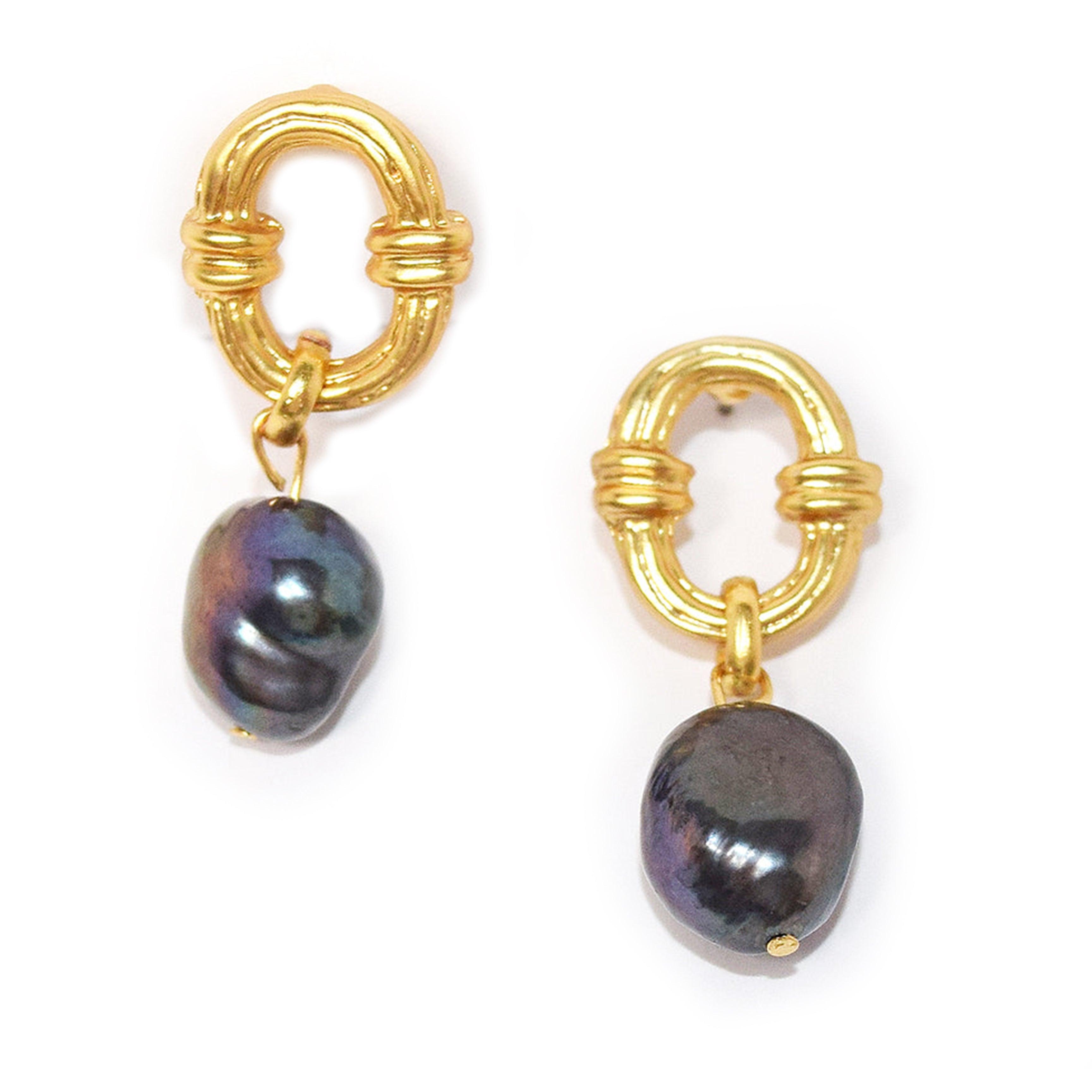 E71644 Boucles d'oreilles perle noire - Karine Sultan