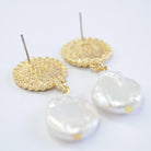 E71646 Boucles d'oreilles perle blanche - Karine Sultan