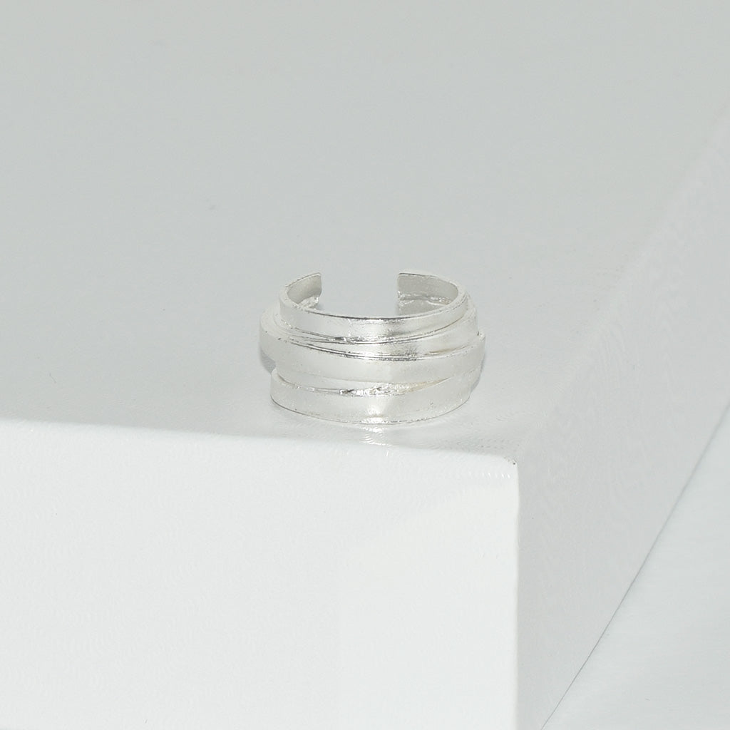 Overlap Ring - Karine Sultan Official Website