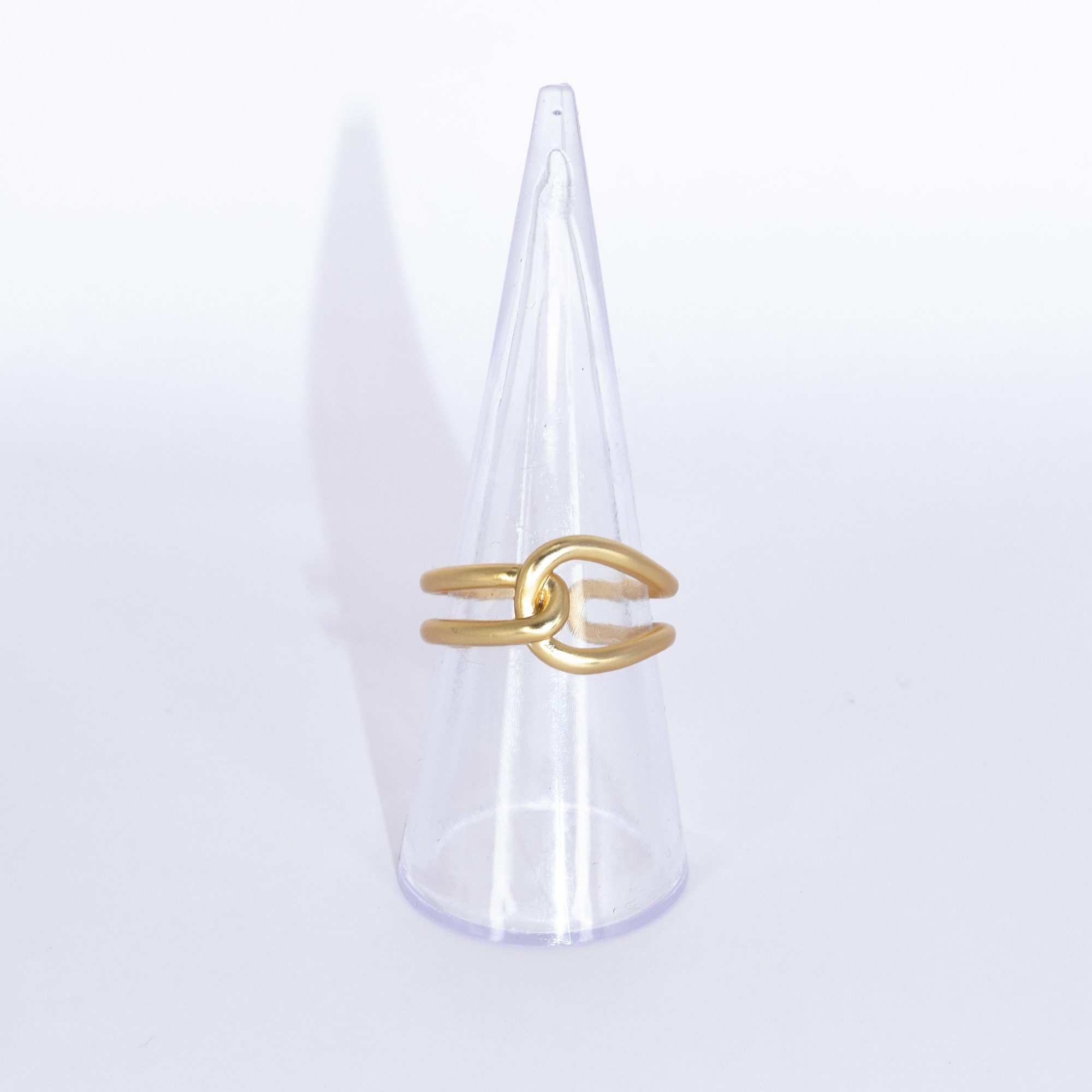 Intertwined link ring - Karine Sultan