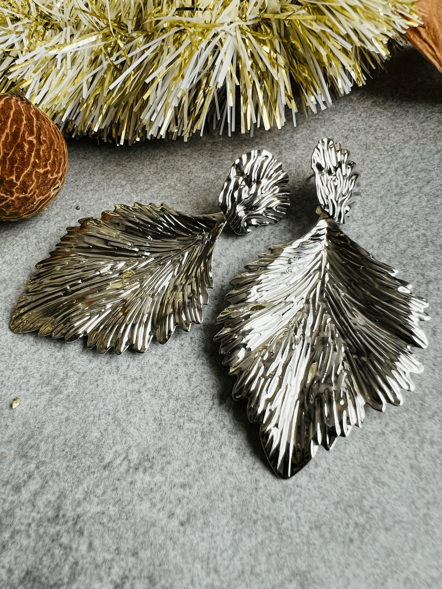 Boucles d’oreilles feuilles argentées MURIELLE